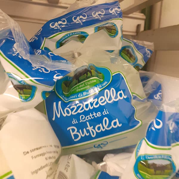 vendita-mozzarella-di-bufala-flli-facchi-milano-novara