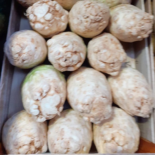 vendita-tuberi-particolari-pastinaca-maca-topinambur-milano vendita-tuberi-particolari-pastinaca-maca-topinambur-milano